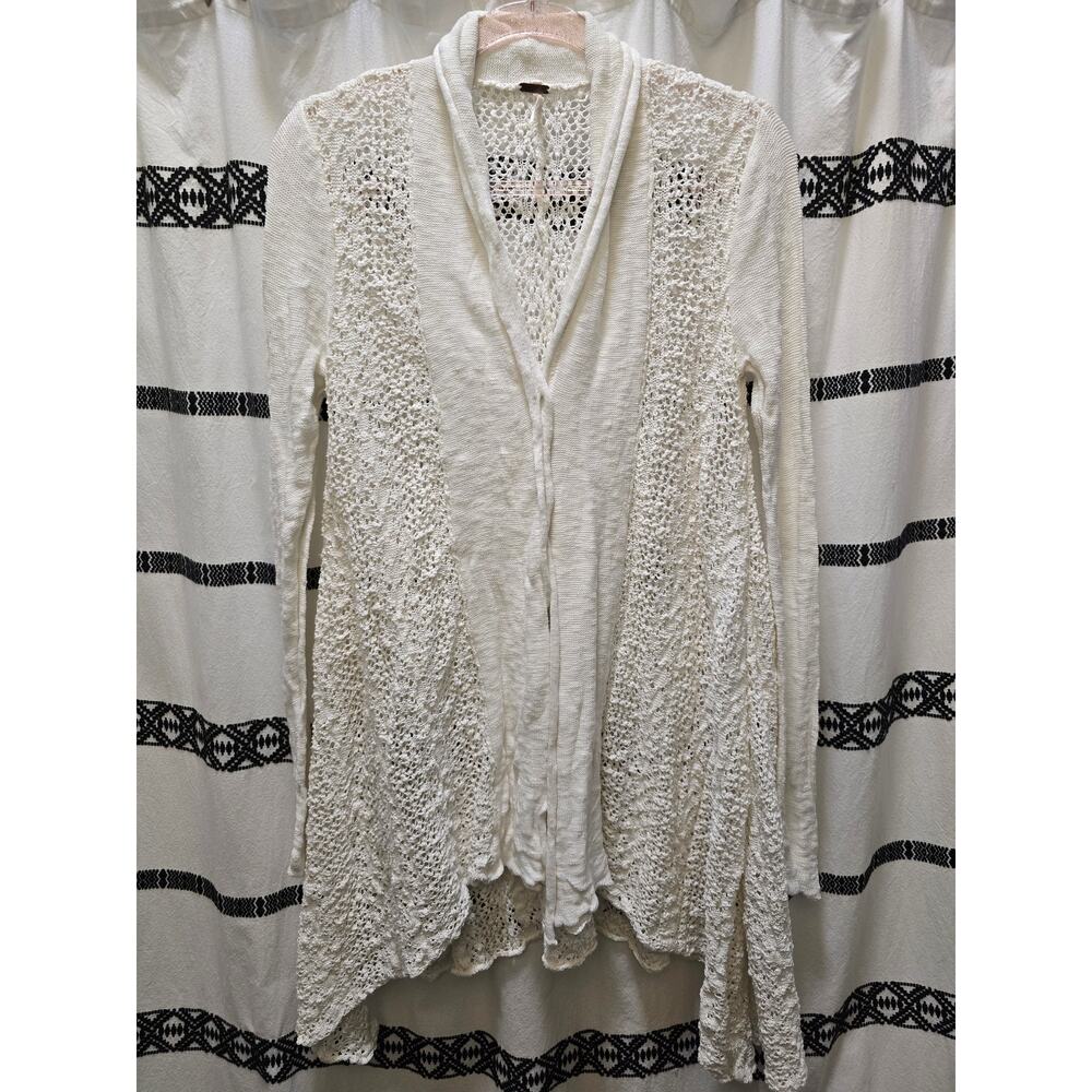 Free People white lace knit long open‎ cardigan lightweight asymmetrical hem S